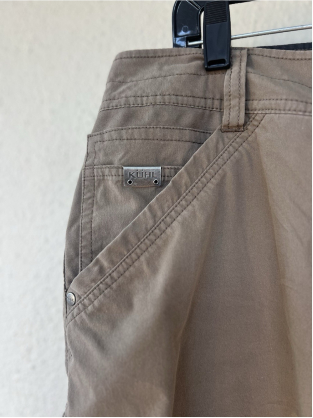Kuhl Renegade Shorts Mens 34 Khaki Brown Hiking Outdoor Performance 10" Inseam - Picture 2 of 8